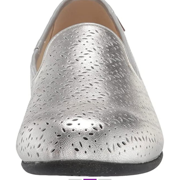 👣SPENCO 👣Silver Bailey Ballet Flat footwear - Picture 2 of 16